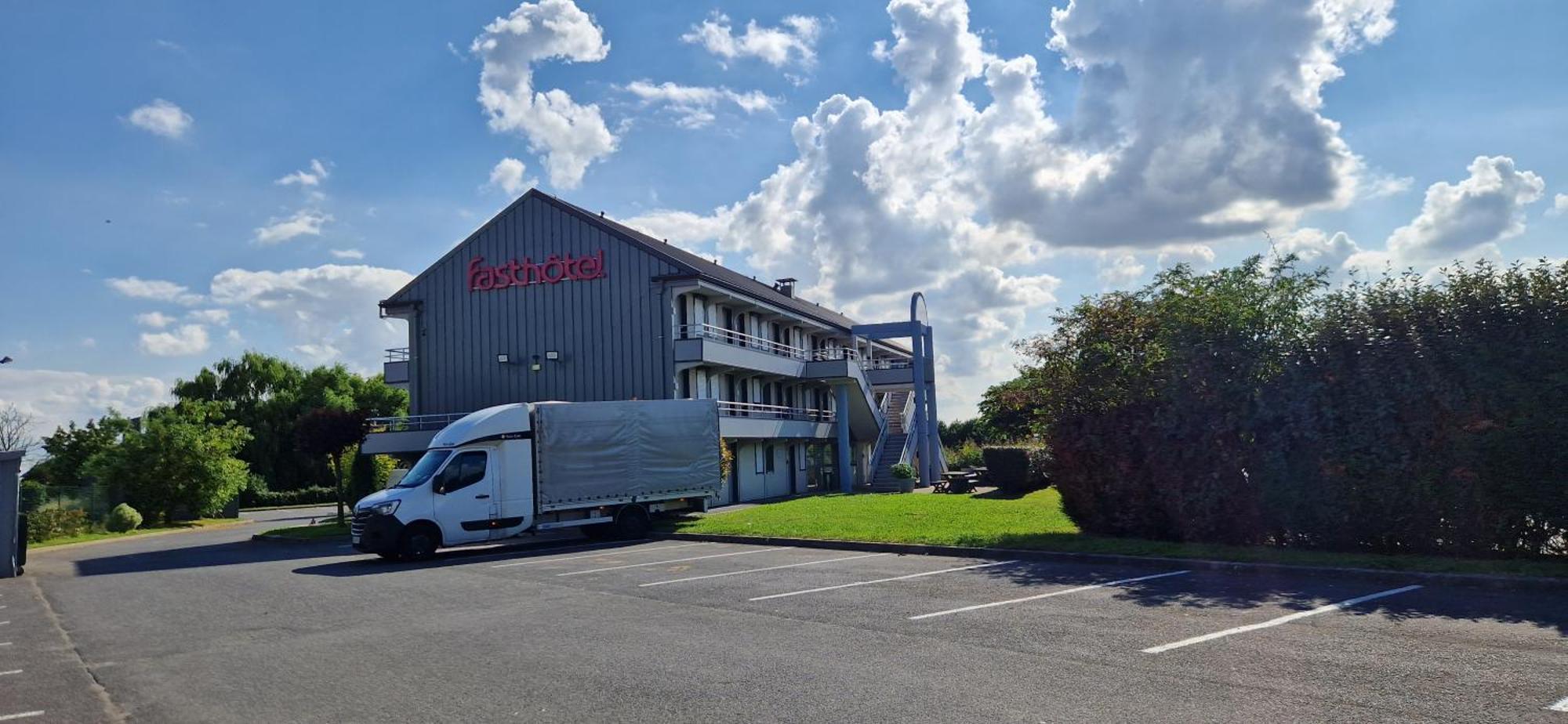 Fasthotel Roissy - Hotel