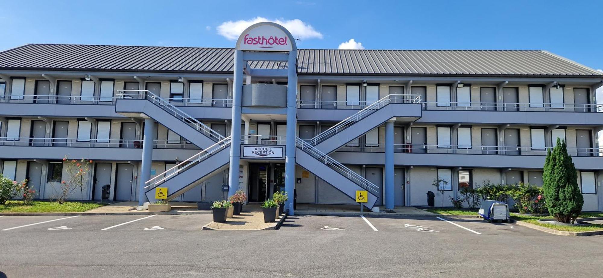Fasthotel Roissy - 2* Saint-Witz