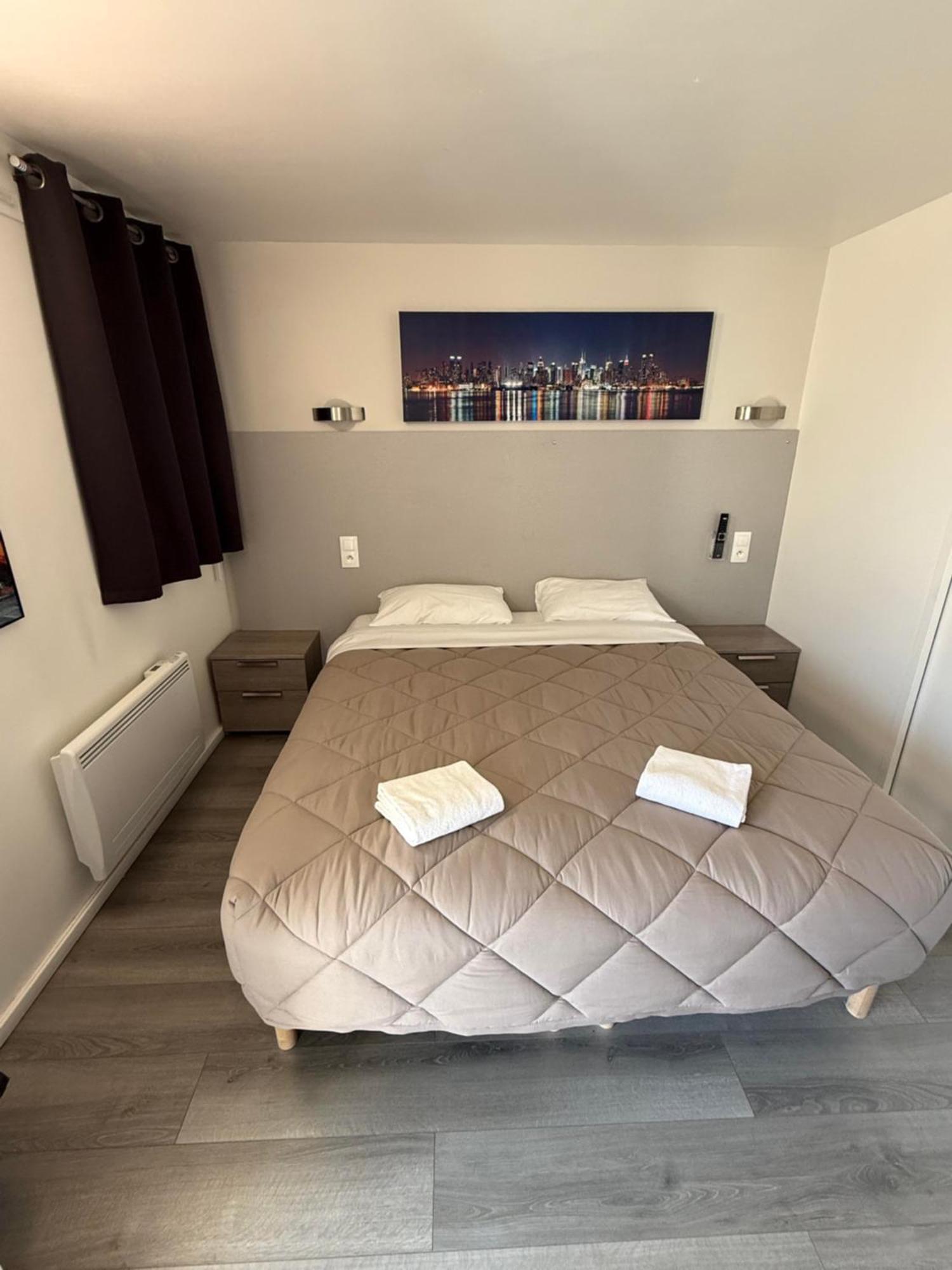 Hotel Fasthotel Roissy - 2*