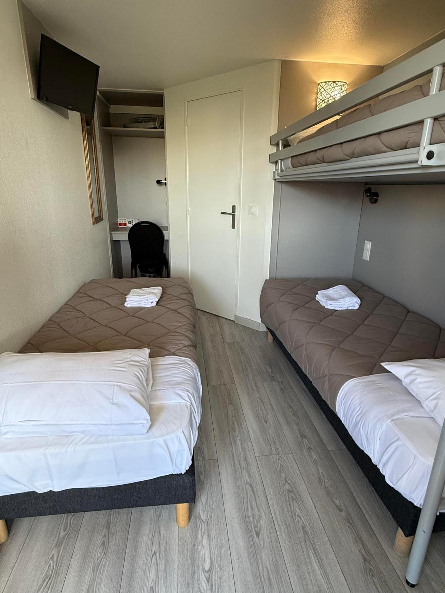 Hotel Fasthotel Roissy - 2*